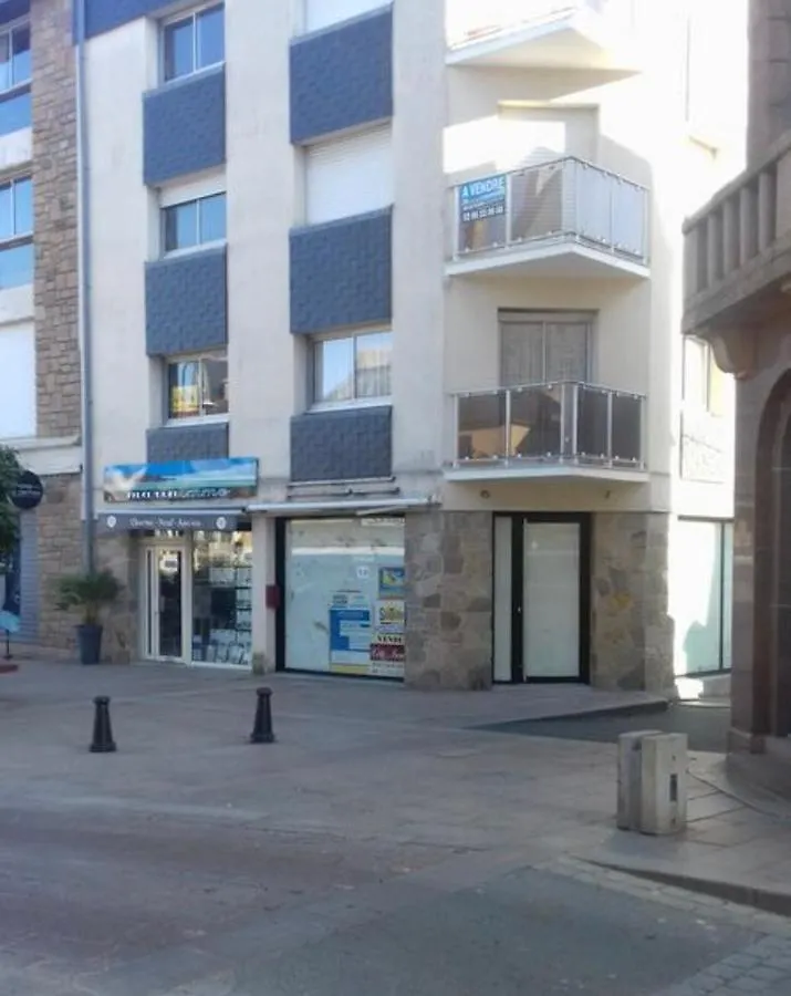 Appartement Centre Perros Guirec N8 0*, Perros-Guirec France
