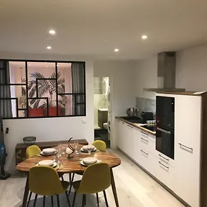 Joli Tres Bien Situe - Apartment